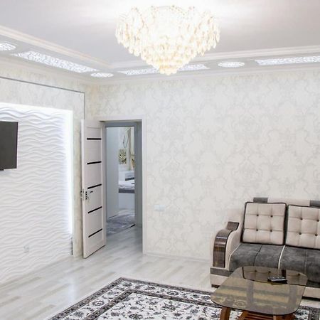 Metro Aybek Center Of Tashkent Comfort 1 Bedroom And Hall Exteriör bild
